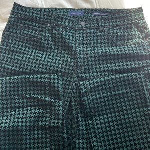 Charter Club. Size 16. Straight leg pant.